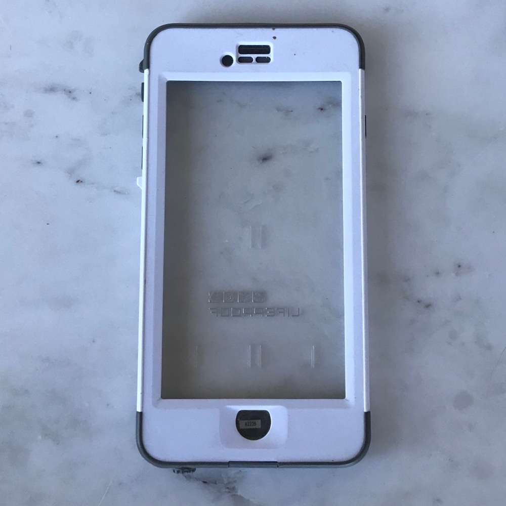 Lifeproof Case